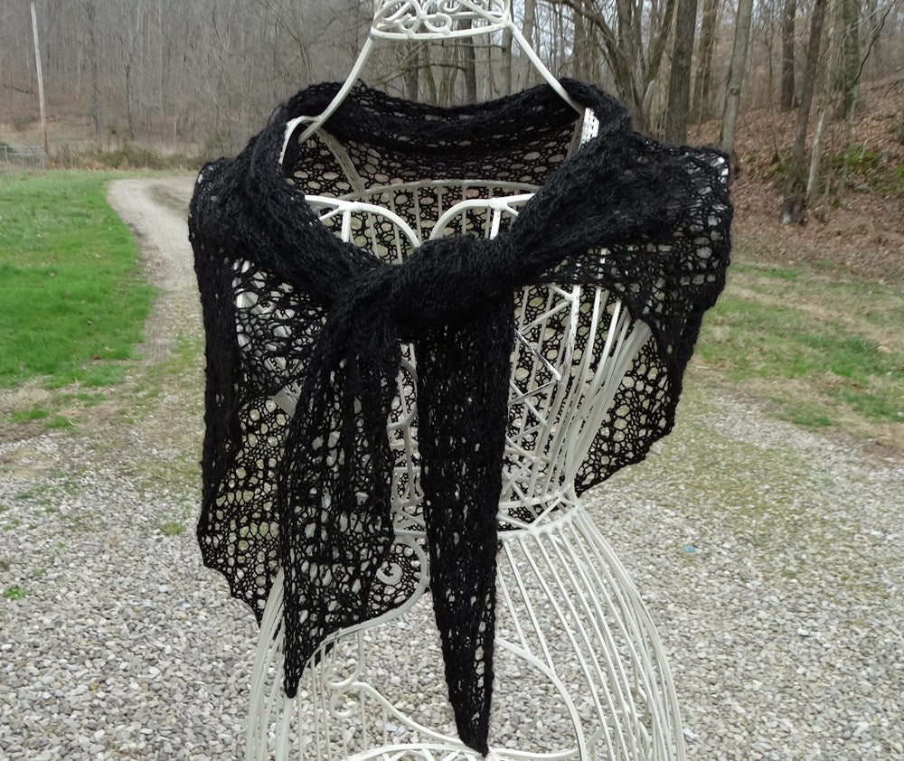 Black Alpaca Shawlette